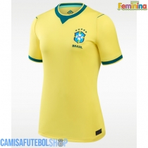 Camisa de time de futebol Brasil Replicas 1º Equipamento Feminina Mundo 2026 Manga Curta